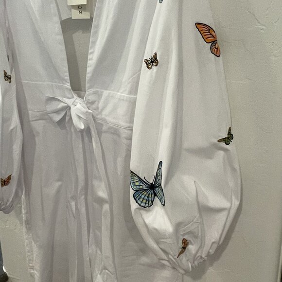 NWT Fanm Mon Larson Embroidered Butterfly Long Sleeve V-Neck White D… - Picture 5 of 12